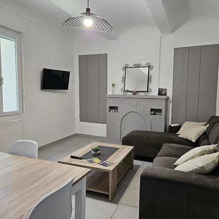 Gite De La Garene Grillon Eksteriør billede
